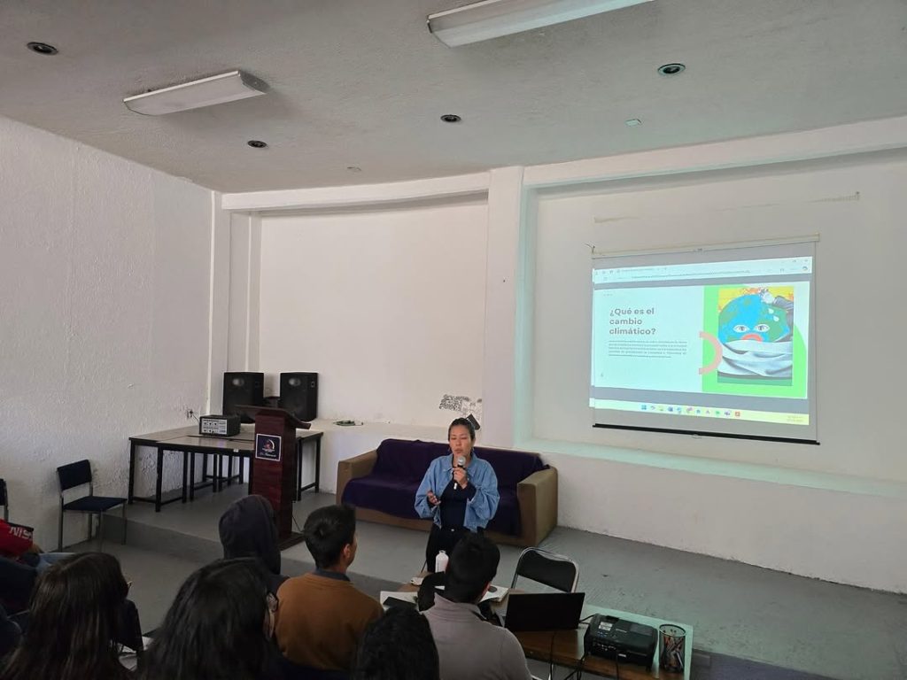 Conferencia: Mujeres y arquitectura: Un enfoque integral para abordar el Cambio Climático